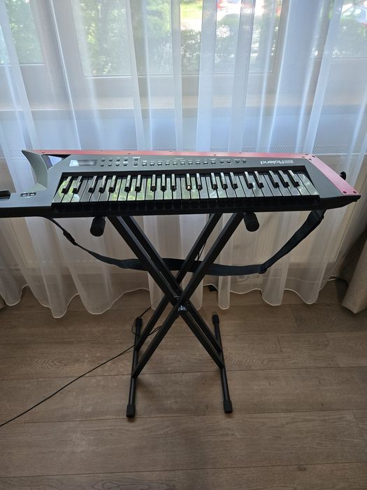 roland - Instrumente muzicale | OLX.ro