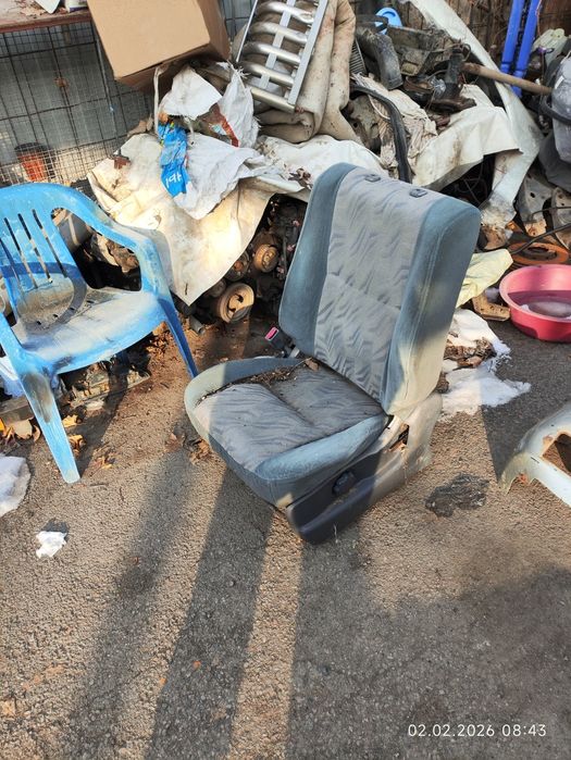 Потолок то Прадо 95 сидения левый руль