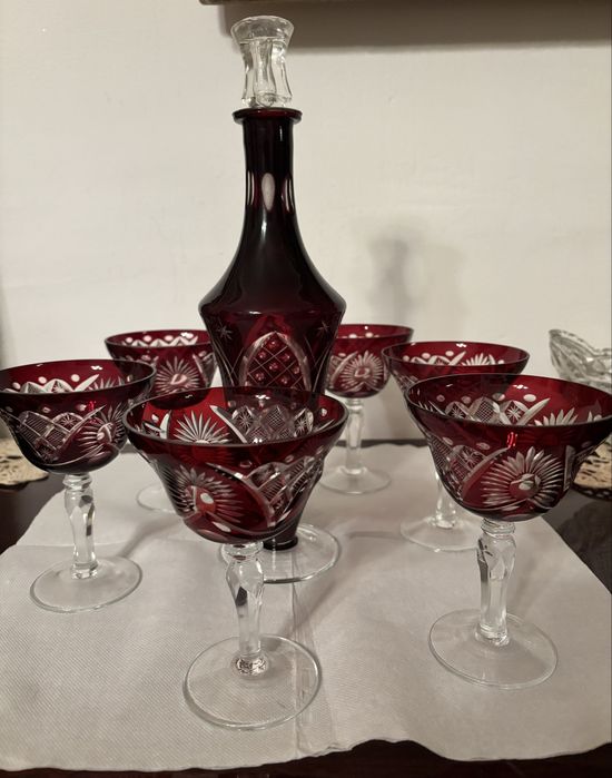 Set pahare din rubin pentru sampanie