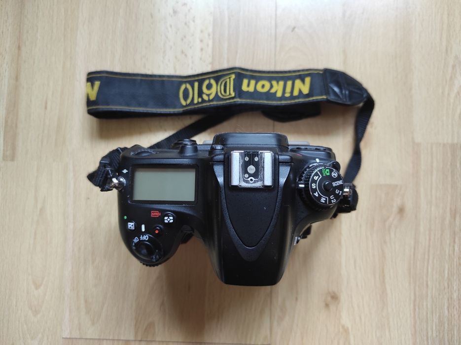 Nikon D610 body + батарейный блок