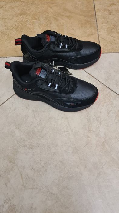 Кроссовки, новые