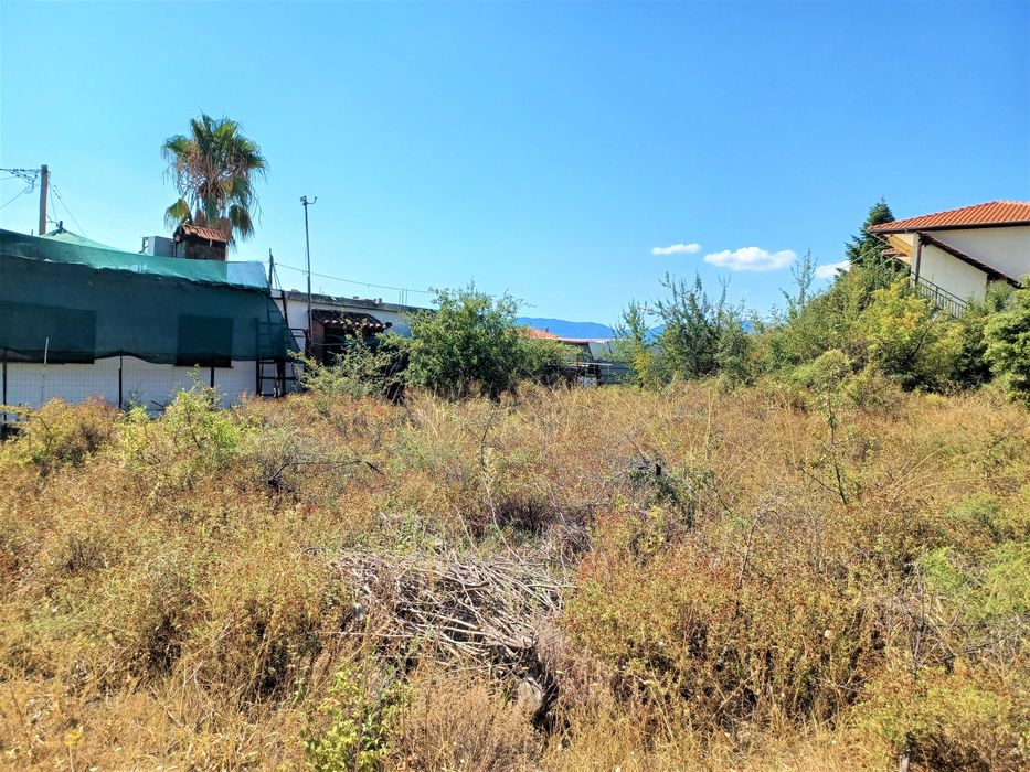 Продава се парцел 160 м2 в регулация в Аспровалта, Гърция