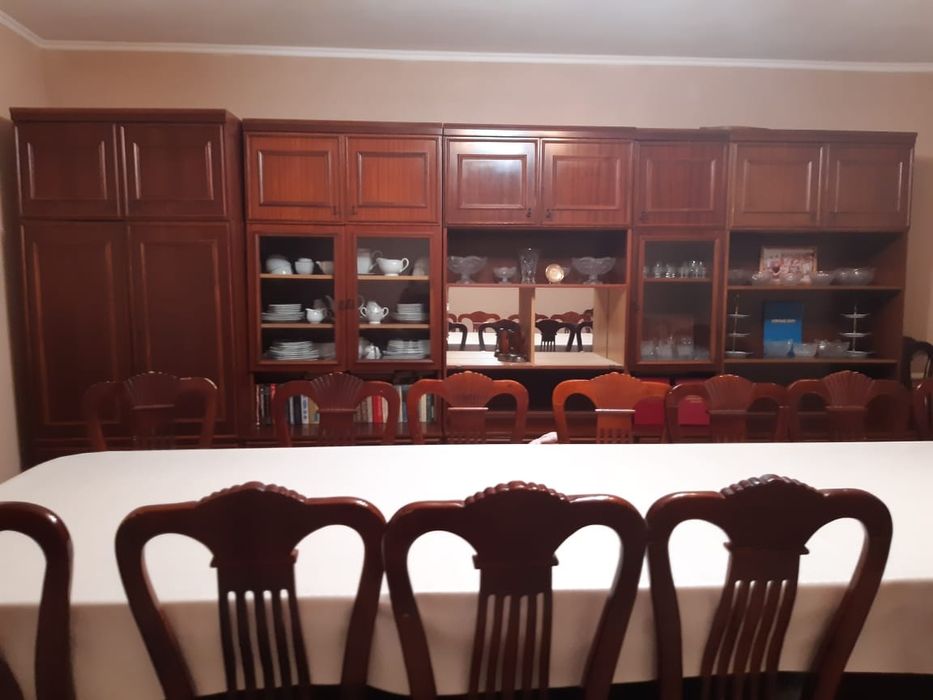 Стенка для зала .