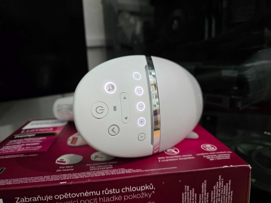 Epilator IPL Philips Lumea Prestige BRI953/00