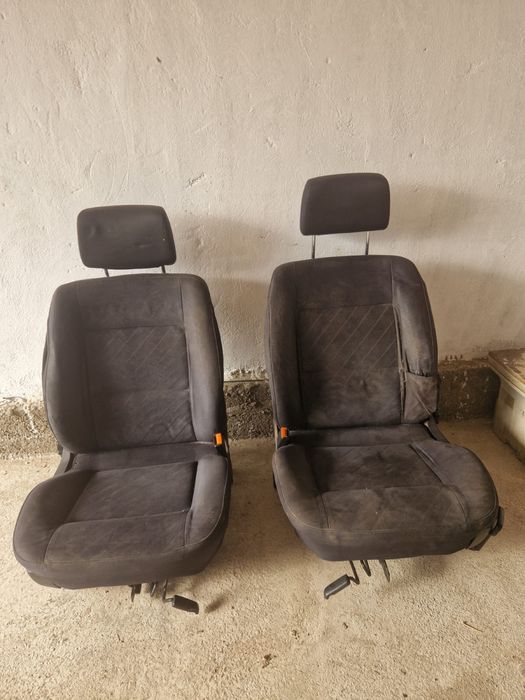 Ауди А6 С4 сидениғ