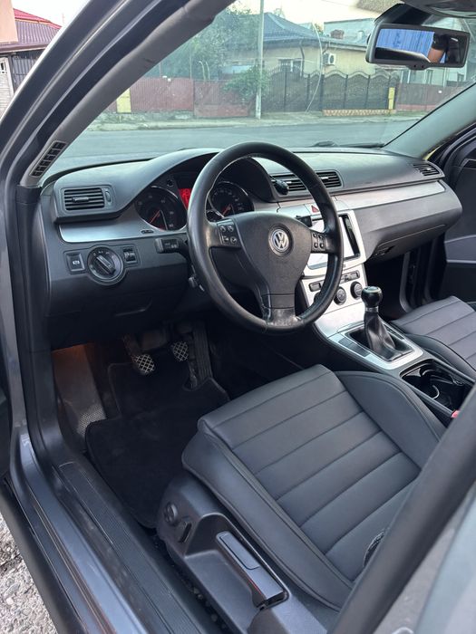 Vand sau schimb Passat b6