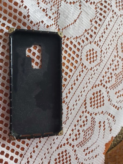 Husa telefon Oppo Louis Vuitton