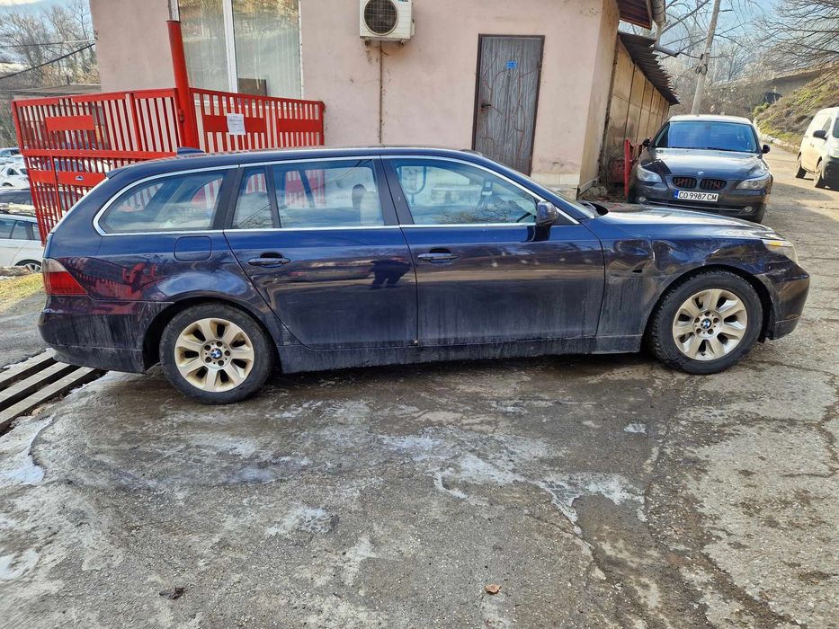 BMW E61 530D 218кс ксенон теглич комби автоматик НА ЧАСТИ!