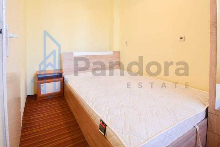 Двустаен апартамент под наем в кв. Изток