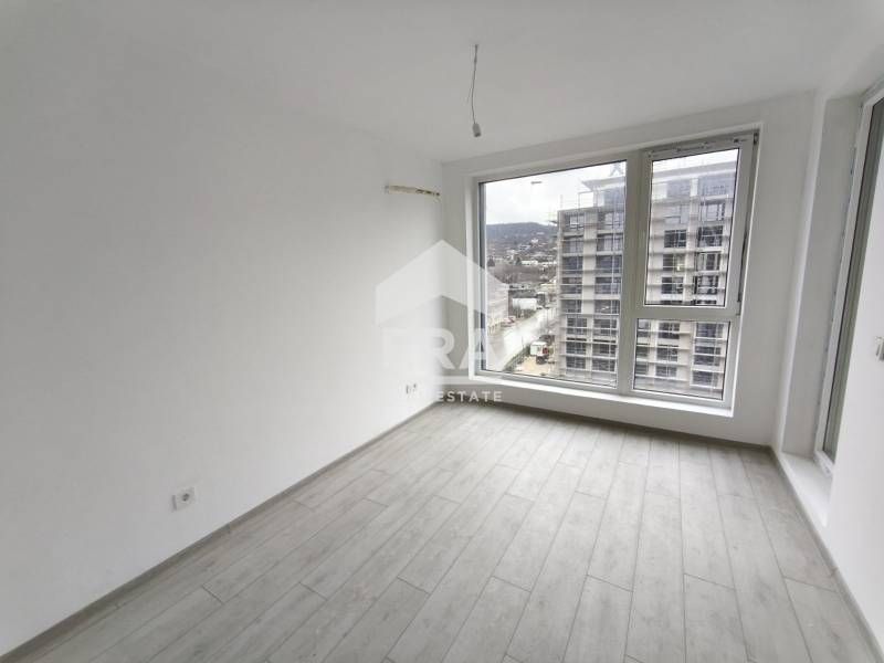 Продава се Двустаен апартамент в Варна, Левски - 69 кв.м за 1299 €/кв.м - Снимка #10