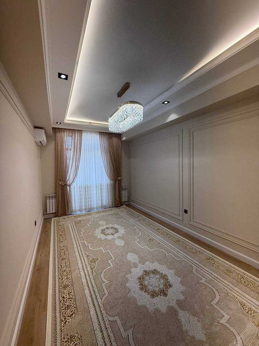 Chilonzor 17 kvartal Dilmus magazin 3xona/8/10  95m2 Zo'r lokatsiya;