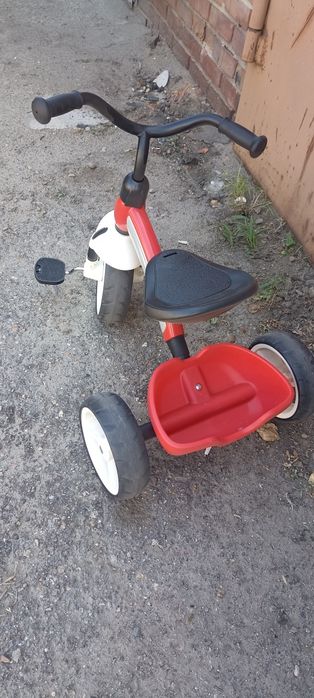 Продам трёхколёсный велосипед