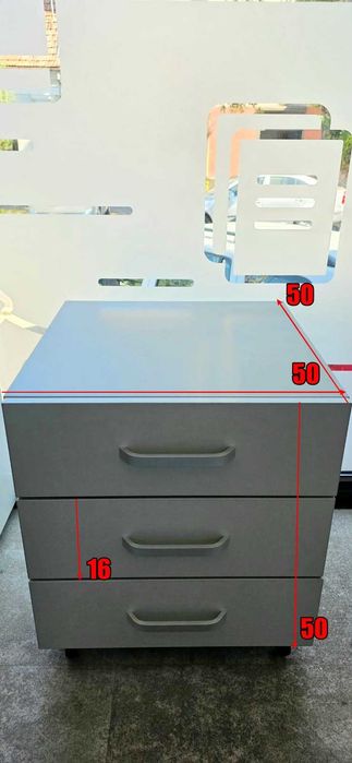 Vand mobilier birou cu 3 sertare