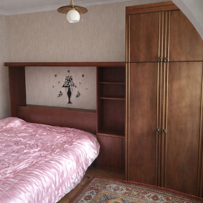 Продам 2 комнатную квартиру.