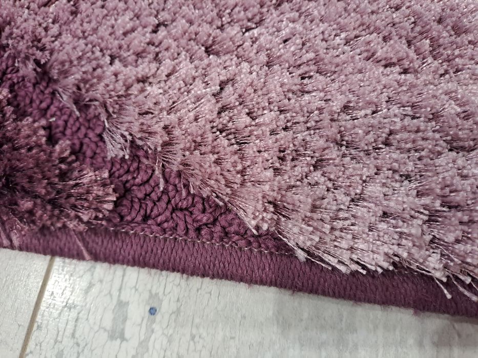 Италиански килим лилаво 150/100см