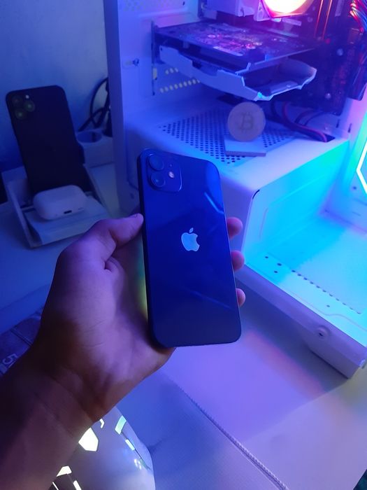 Iphone 12  yangi
