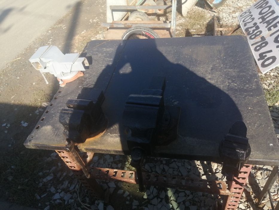 Продается советский тиски