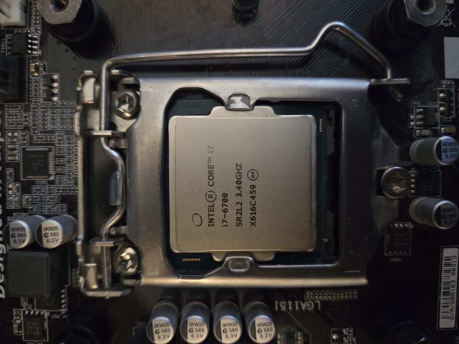 Kit Upgrade PC: i7-6700K (NOU) + Gigabyte H110M + 8GB DDR4 + Cooler Ma