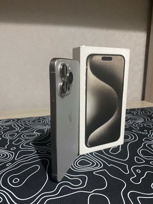 Айфон 15 про мах