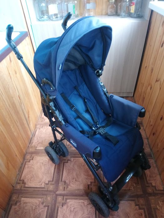Продам коляску 2 в 1 фирмы Chicco