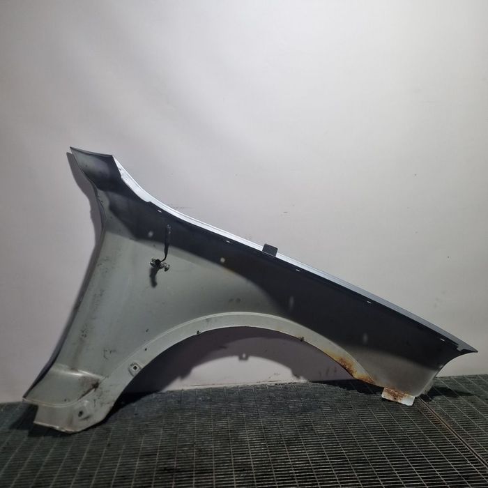 Aripa Stanga Fata BMW X3 E83 2003 - 2006 4 Usi Blue Water Metalizat 896 (1313)