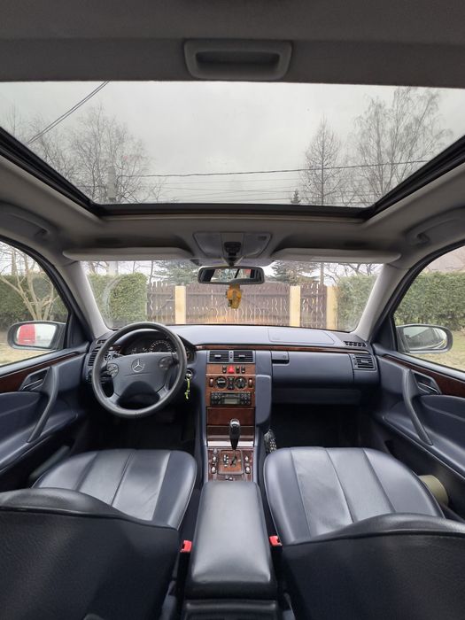 Mercedes E-270cdi 2001