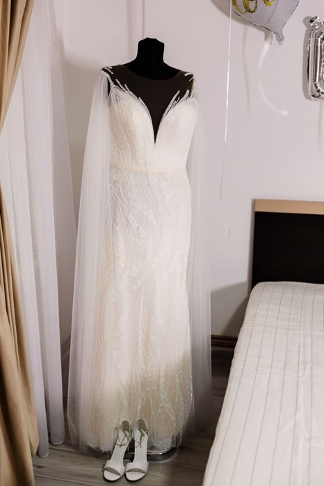 Vand rochie de mireasa