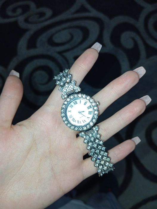 Женские часы б/у