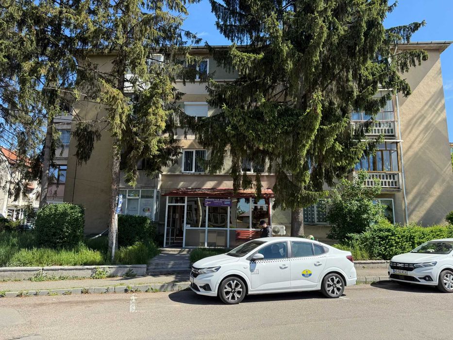 Apartament 2 camere de vanzare, central!!