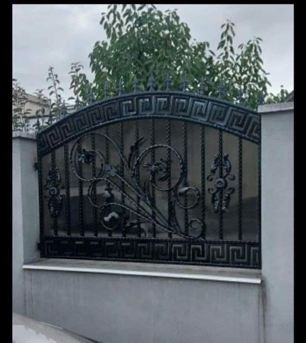 Porți din fier forjat