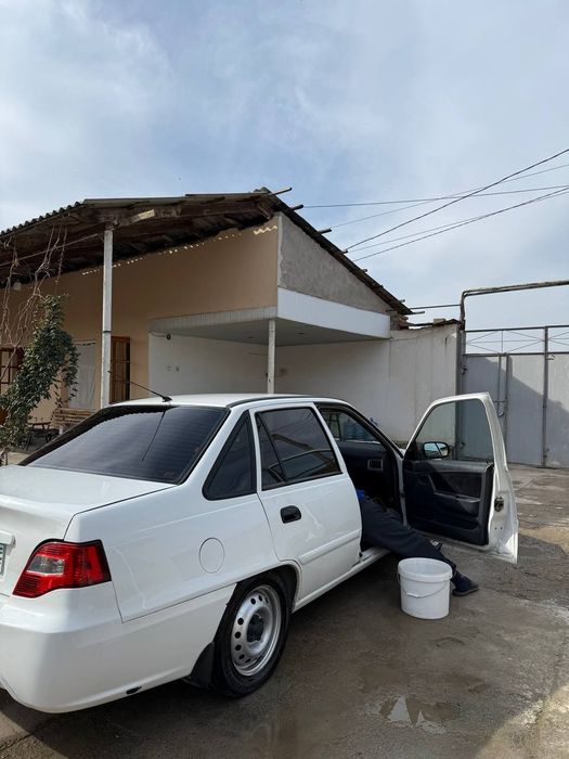 Nexia 2 sotiladi srochniy