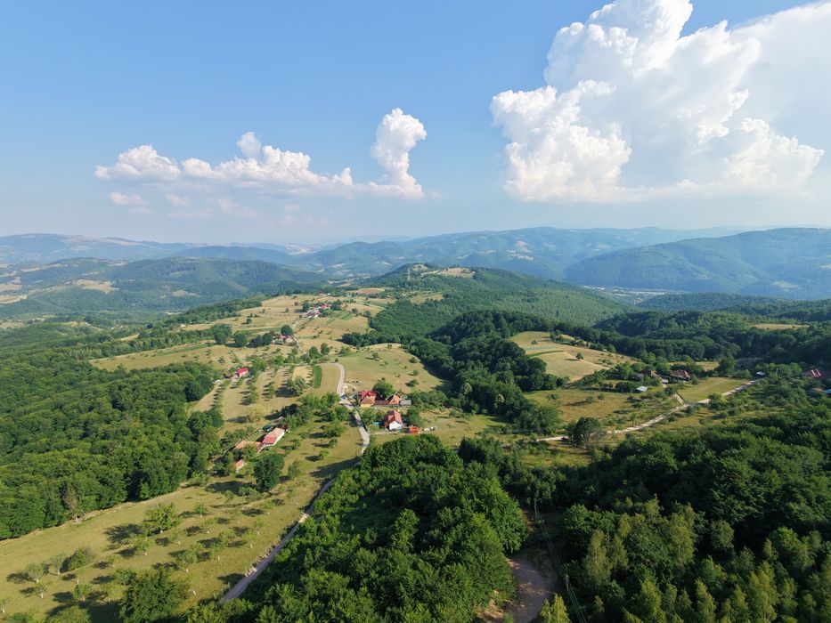 Teren de vanzare