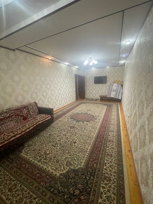 Срочно 3 хонали квартира ижарага бирилади