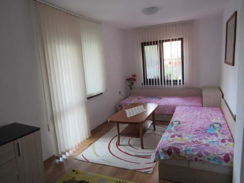 Дава се под наем Тристаен апартамент в Бургас, Сарафово - 94 кв.м за 250 € - Снимка #1