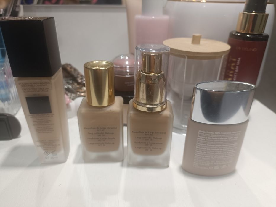 Продам тональные крема