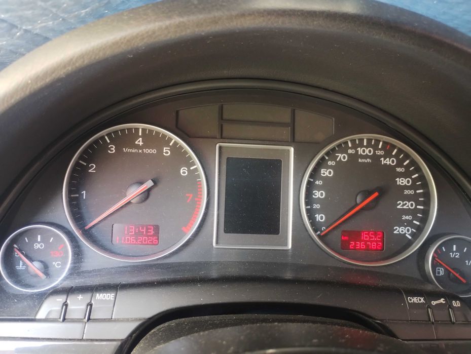 Audi A4 B 6 1.6 benzină