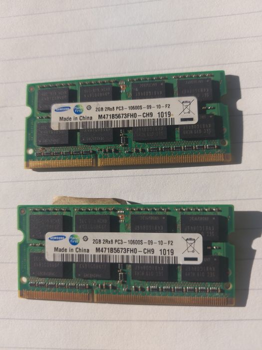 RAM laptop 4GB DDR3 (2x2GB) Samsung ieftin