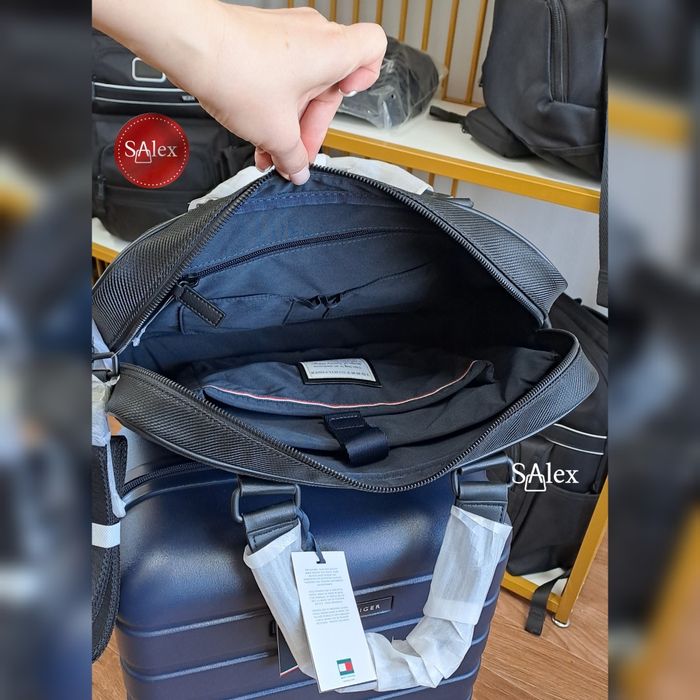 сумка портфель Томми Хилфигер,оригинал .