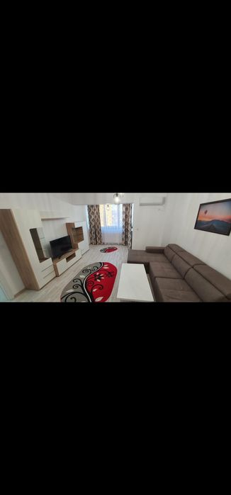 Închiriez apartament 3 camere decomandat River's Tower