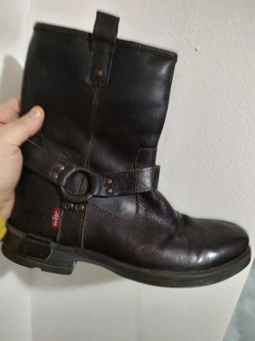 Ghete piele Levi's size 41