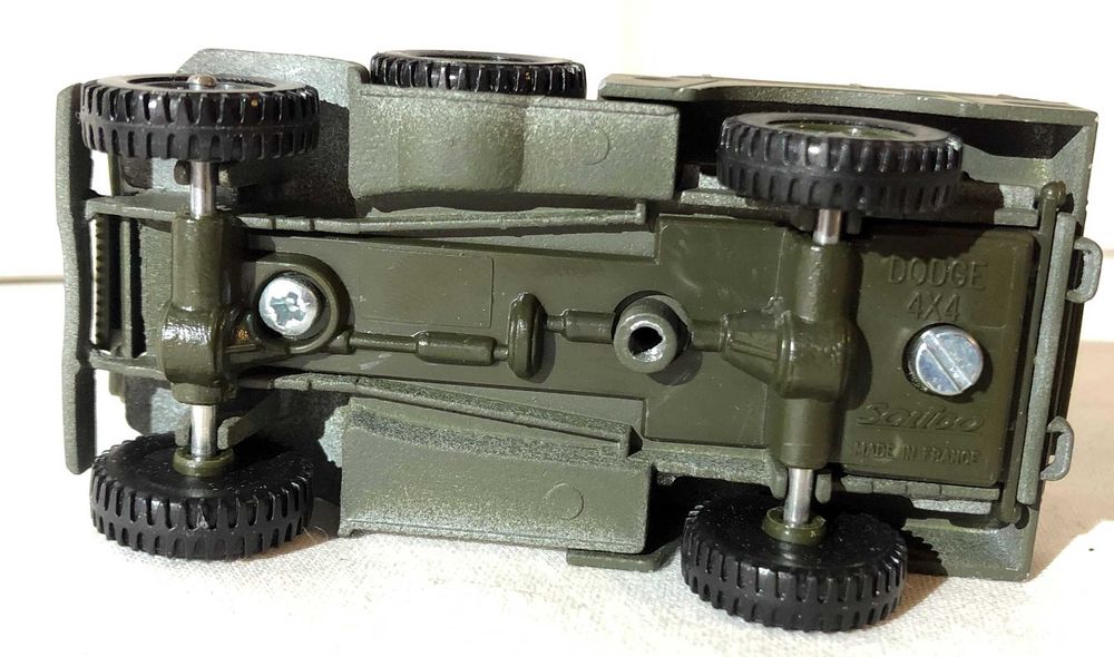 Macheta militara Dodge WC 4x4 USA Solido metal originala