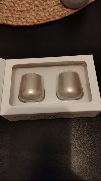 Boxă Bluetooth wirlessly