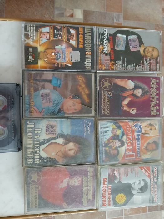 Ауди -кассеты для магнитофонов