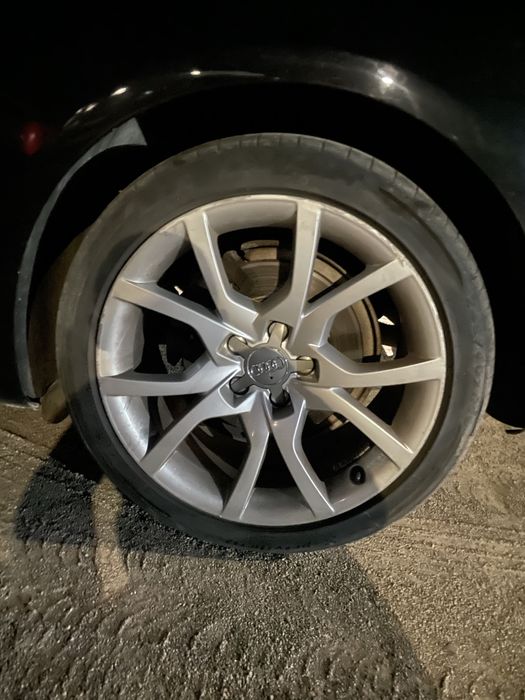 Ауди А5 (AUDI A5)2,7D 190 k.c на ЧАСТИ