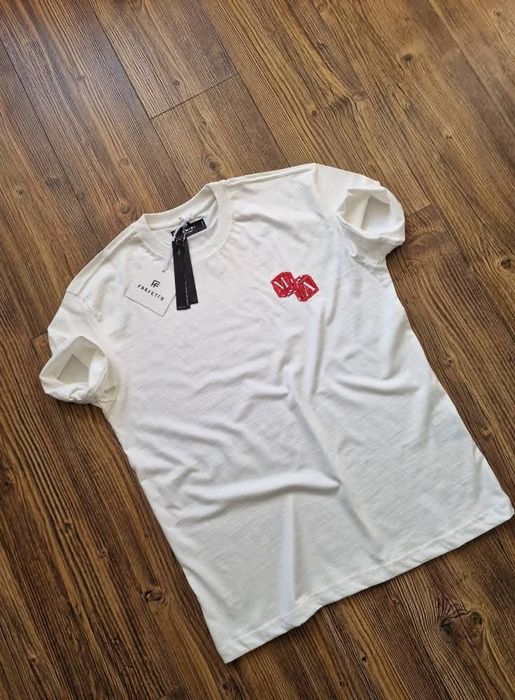 Страхотна мъжка тениска AMIRI размер XL / 2XL