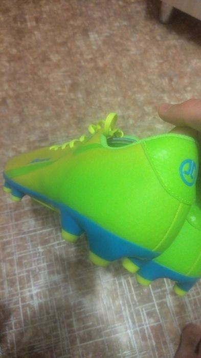 Продам бутсы Jogel