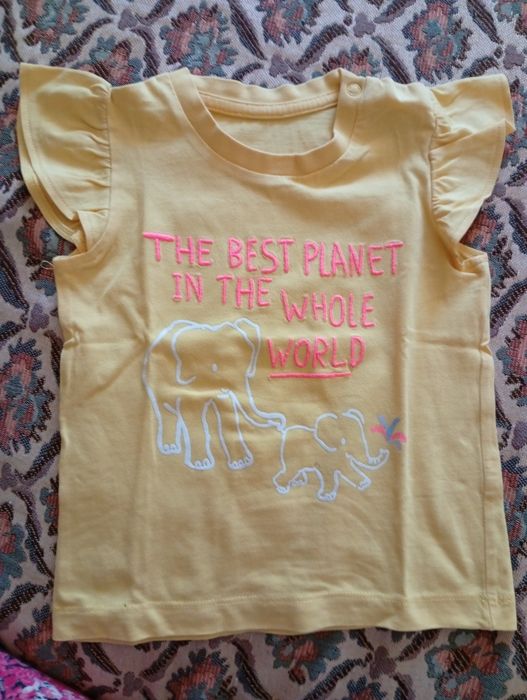 Hăinuțe noi pentru fetițe