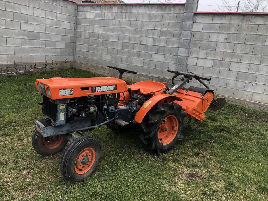 Продавам Kubota B6000