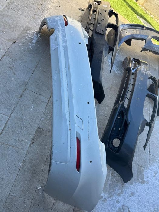 Vând bara fata spate BMW f30 F10 facelift