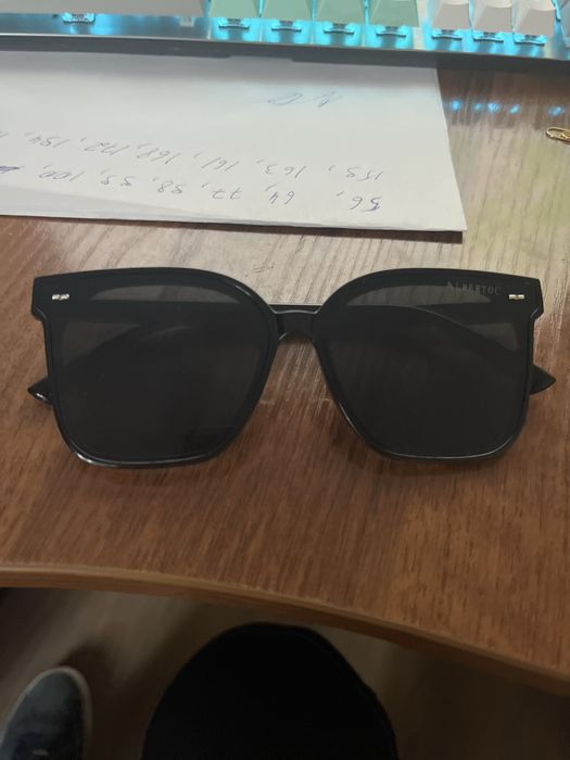 продам очки женские